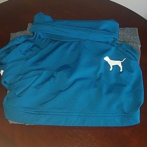 VS PINK ULTIMATE Funnel Neck Sweatshirt